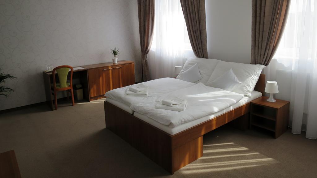 Penzion Lapáš u Hoffera Nitra Habitación foto